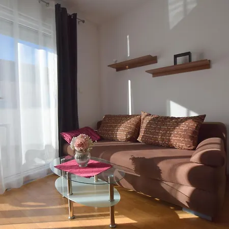 Vikendica Mikec Malinska