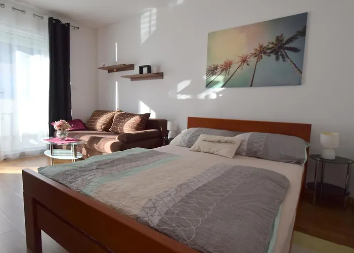 Mikec Ferienhaus *